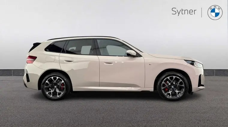 2025 BMW X3 xDrive30e M Sport, photo 2