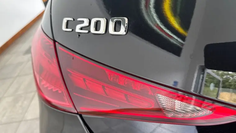 2025 Mercedes-Benz C200 AMG Line, photo 5