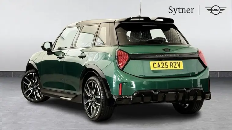 2025 MINI Cooper C Sport, photo 2